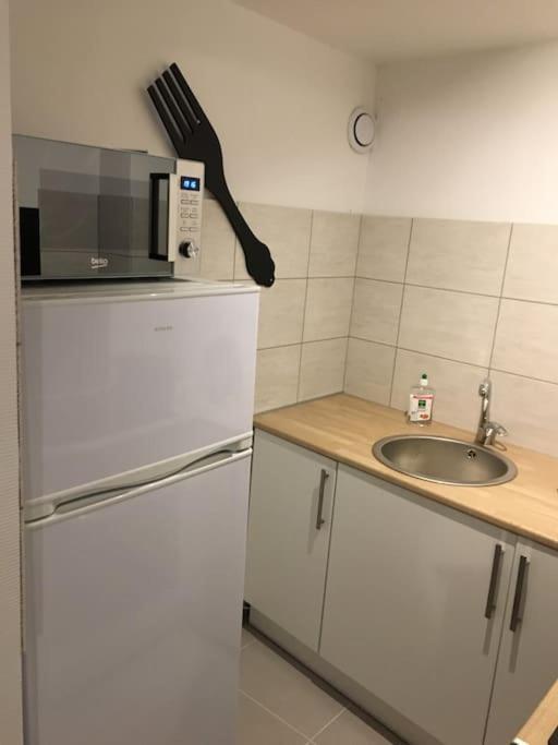 Le 58 - Loft Robespierre Apartamento Reims Exterior foto